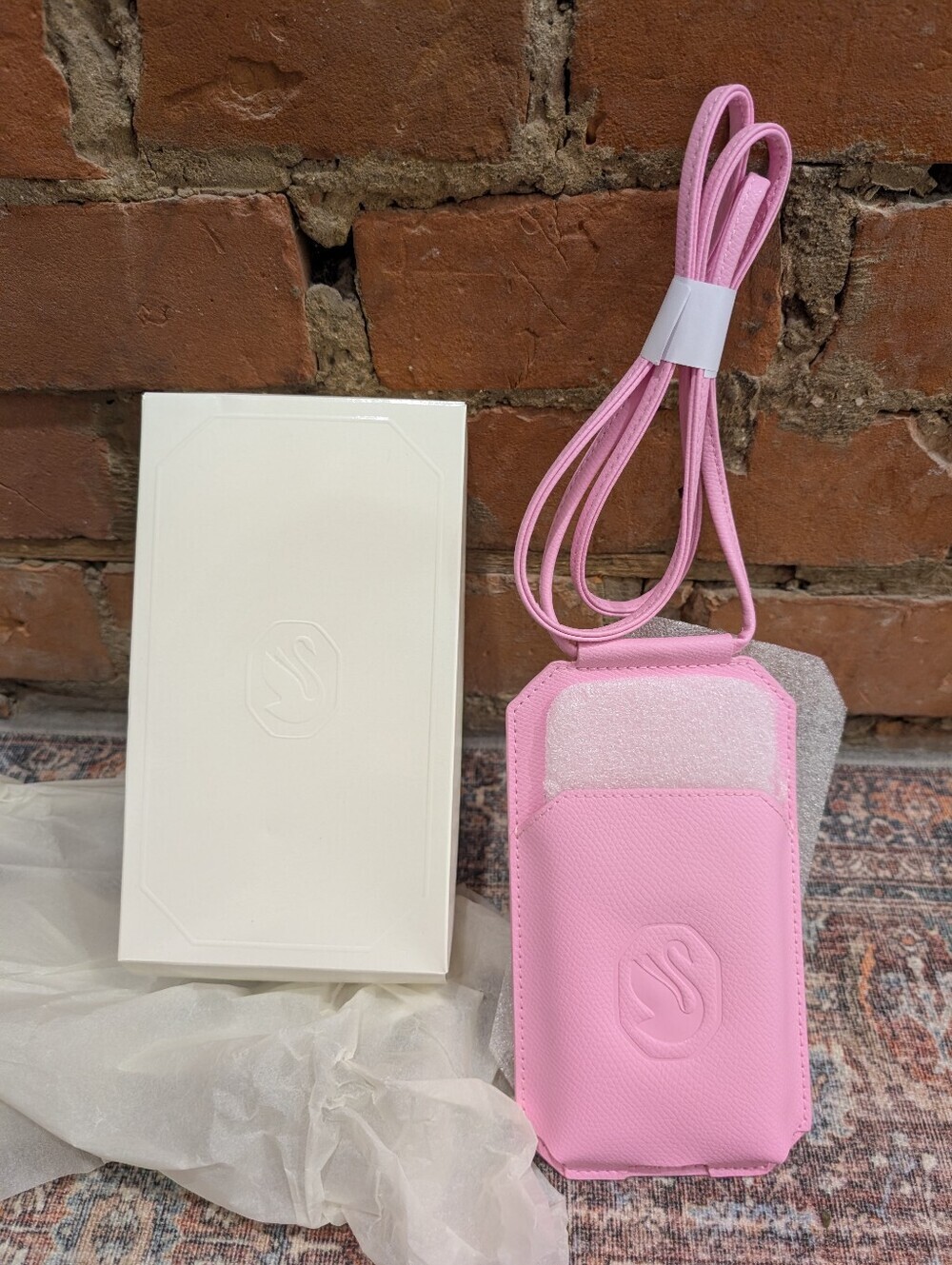 Nib! Swarovski Mobile Phone Crossbody Bag with 2 Card Slip Pockets, Pink š©·